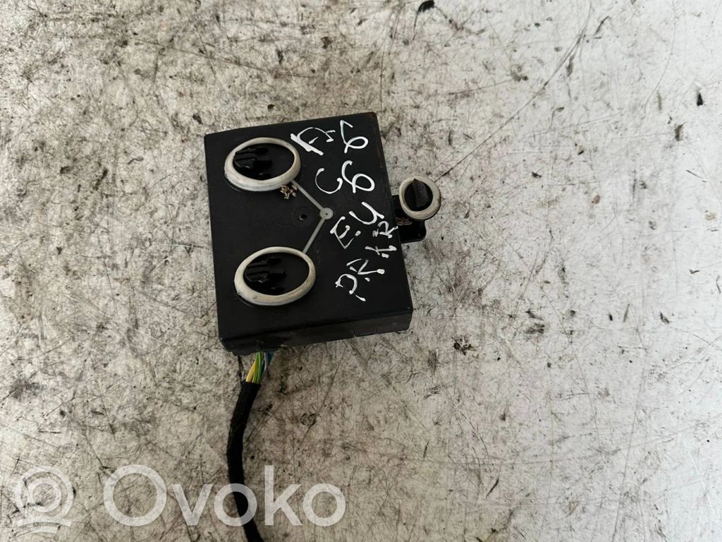 Unité de commande module de porte   4F0959793S