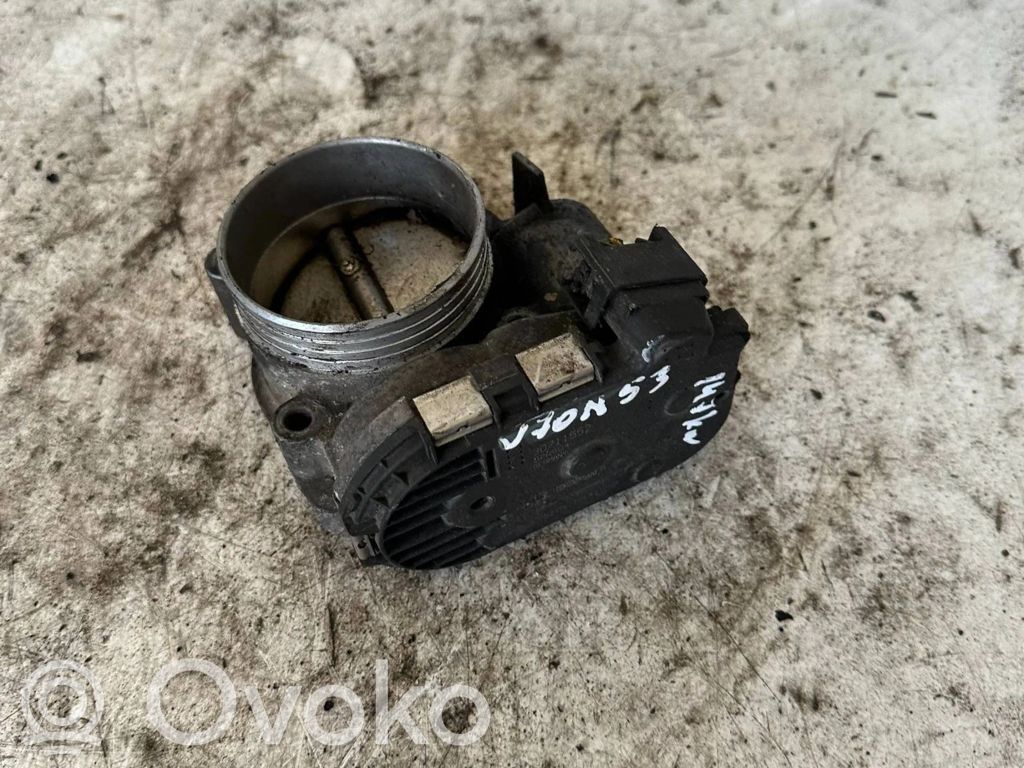 Volvo V70 Droselinė sklendė 