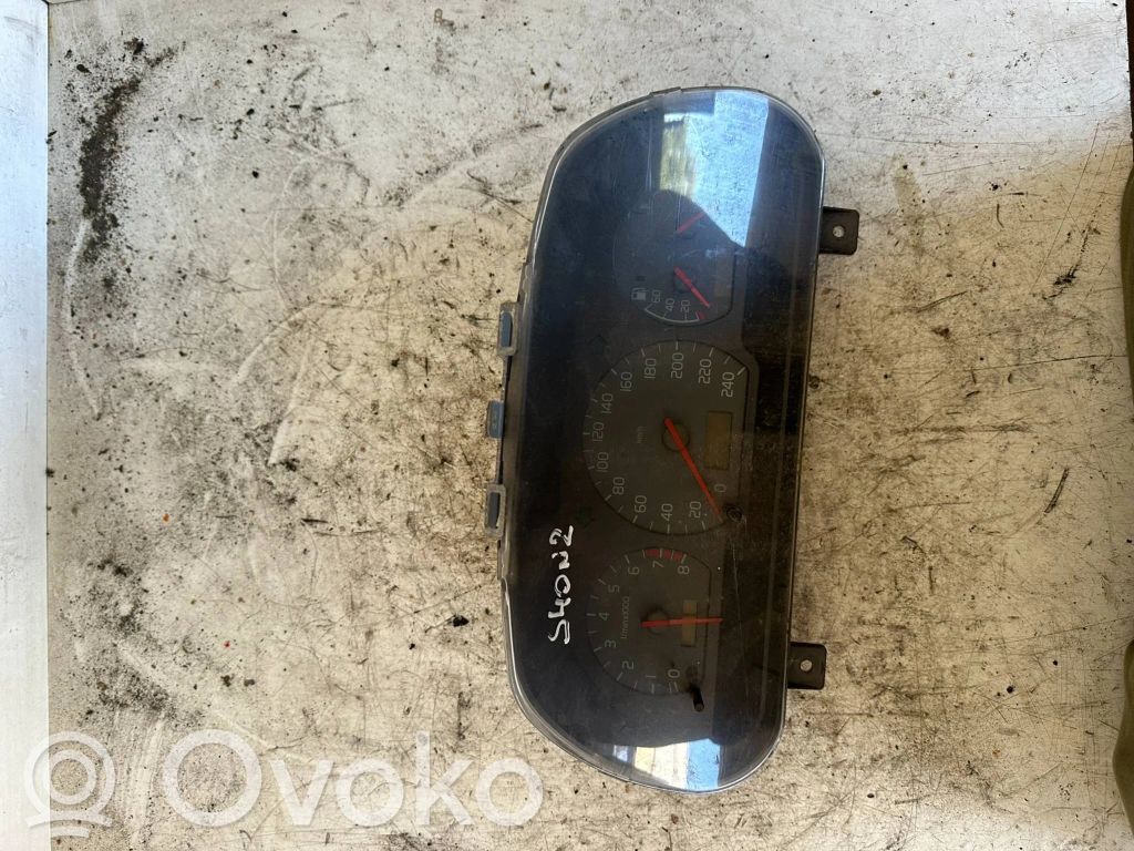 Volvo S40, V40 Spidometrs (instrumentu panelī) 