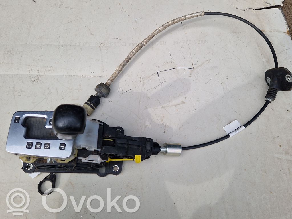 Volvo XC60 Gear shifter/selector 