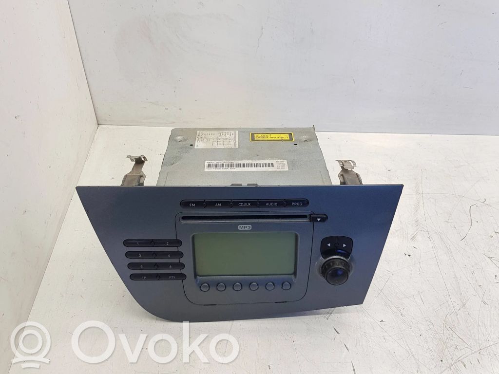 Seat Leon (1P) Radio/CD/DVD/GPS head unit 