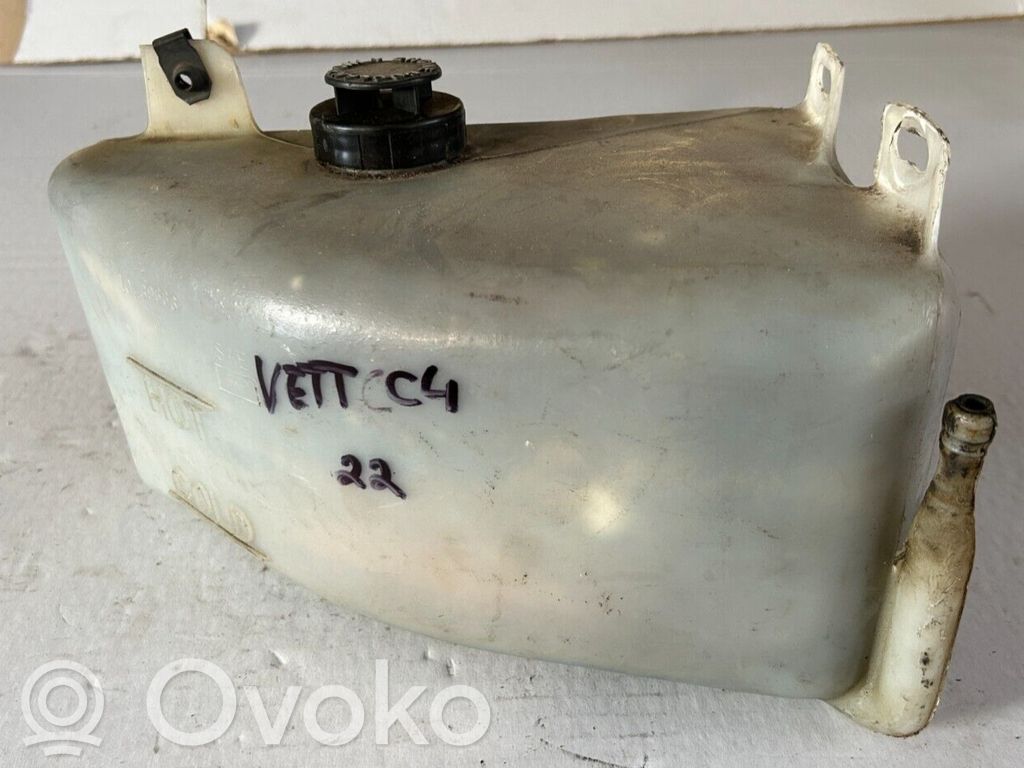 Chevrolet Corvette Aušinimo skysčio išsiplėtimo bakelis 