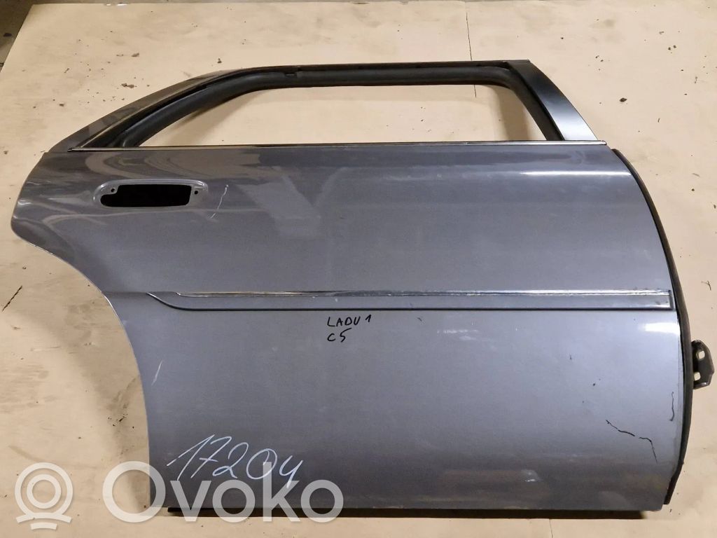 Rear door