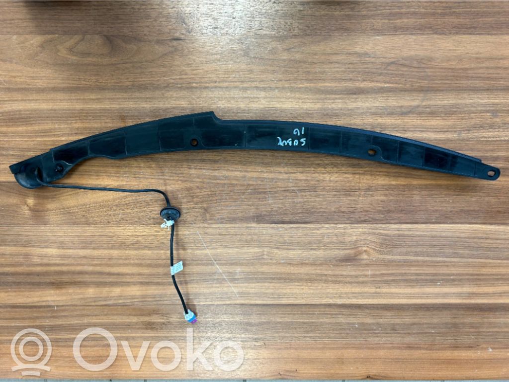 Chevrolet Suburban Trunk lid opening control unit 