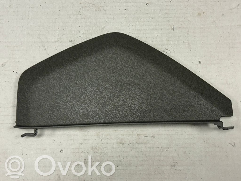Panelės apdailos skydas (šoninis)   5JU25TRMAA,L0024980AA