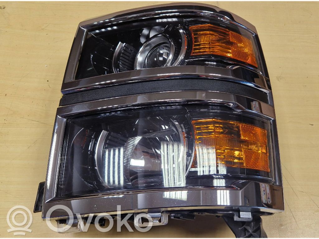 Headlight/headlamp   84036798