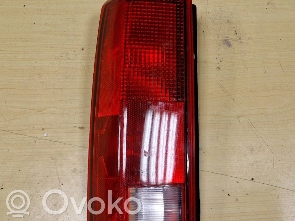 Chevrolet Astro Rear/tail lights 