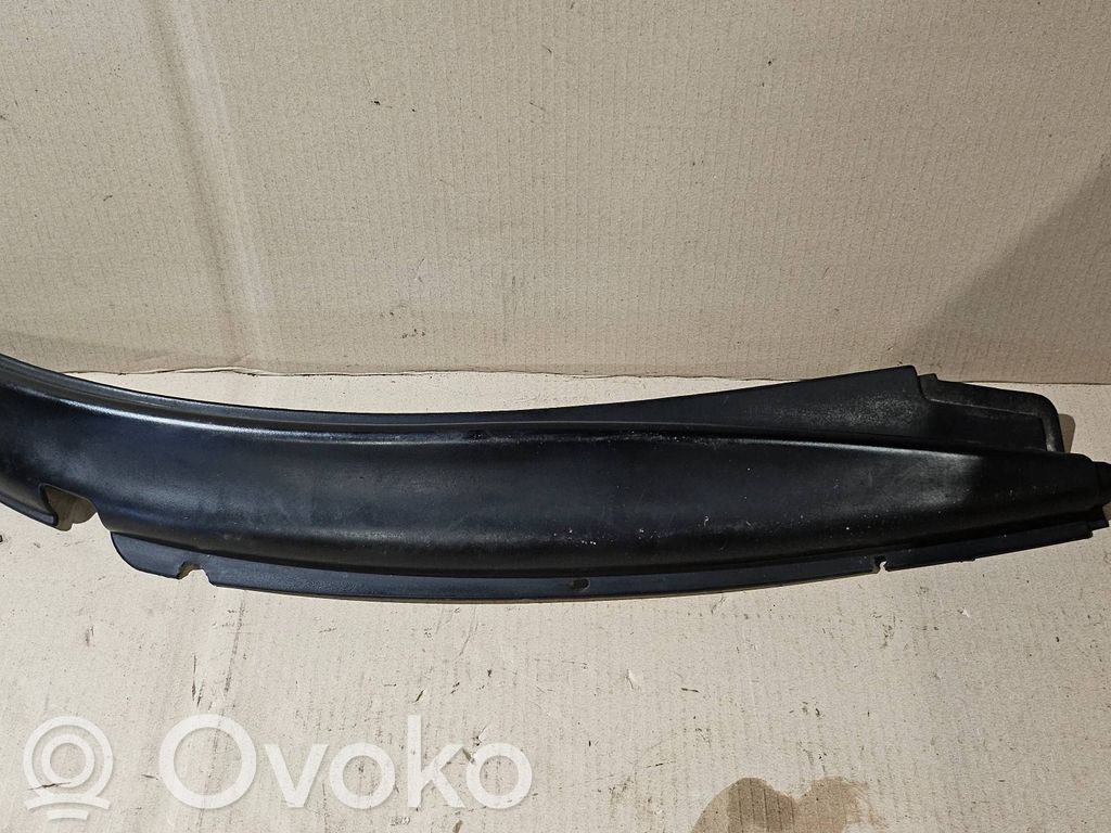 Listwa szyby czołowej / przedniej   15035234