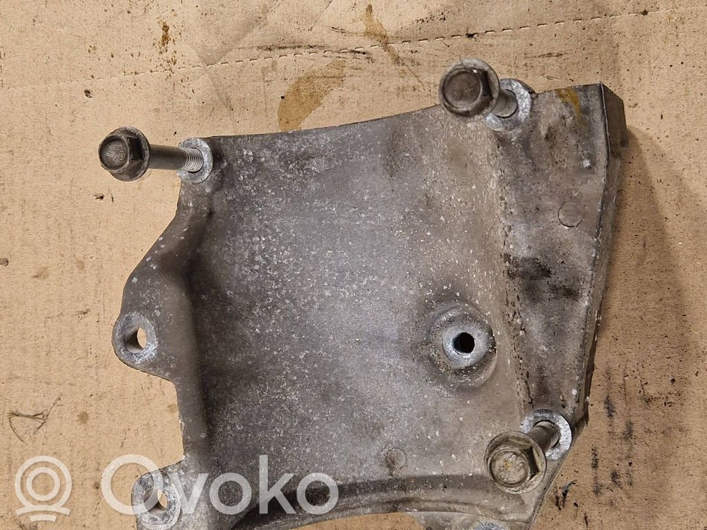 Cadillac Escalade A/C compressor mount bracket 