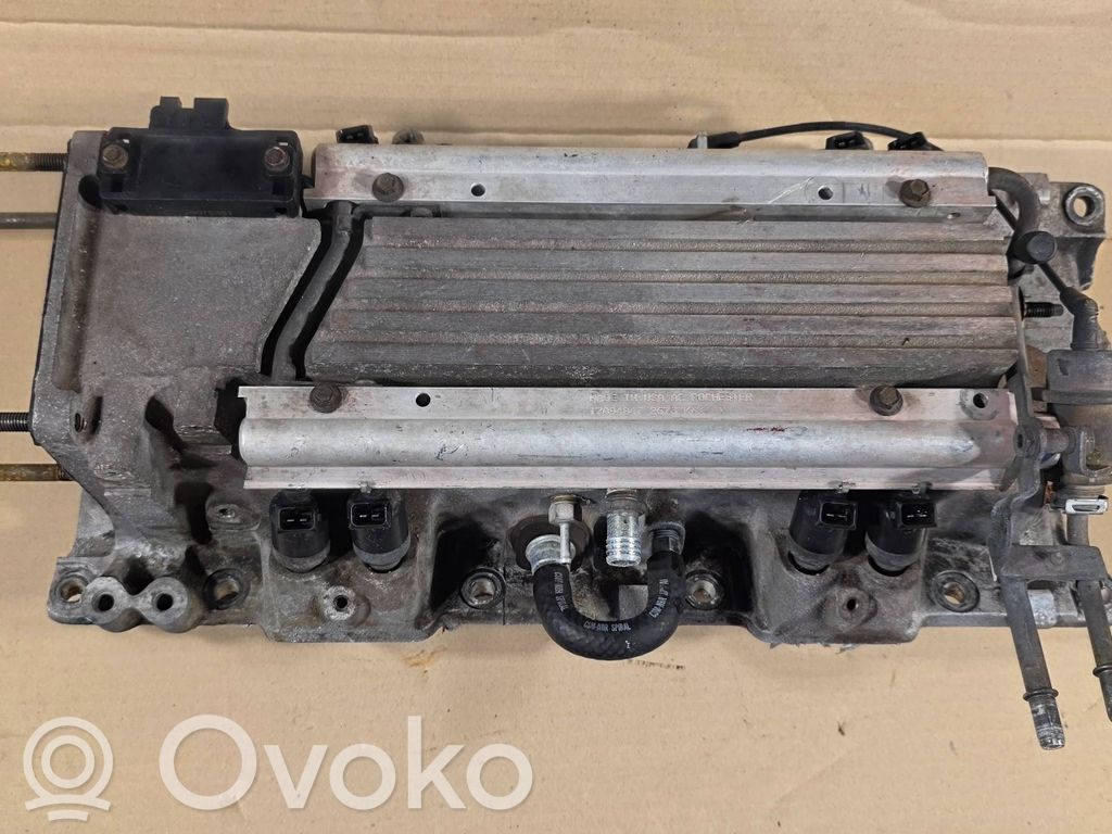 Intake manifold   10108630