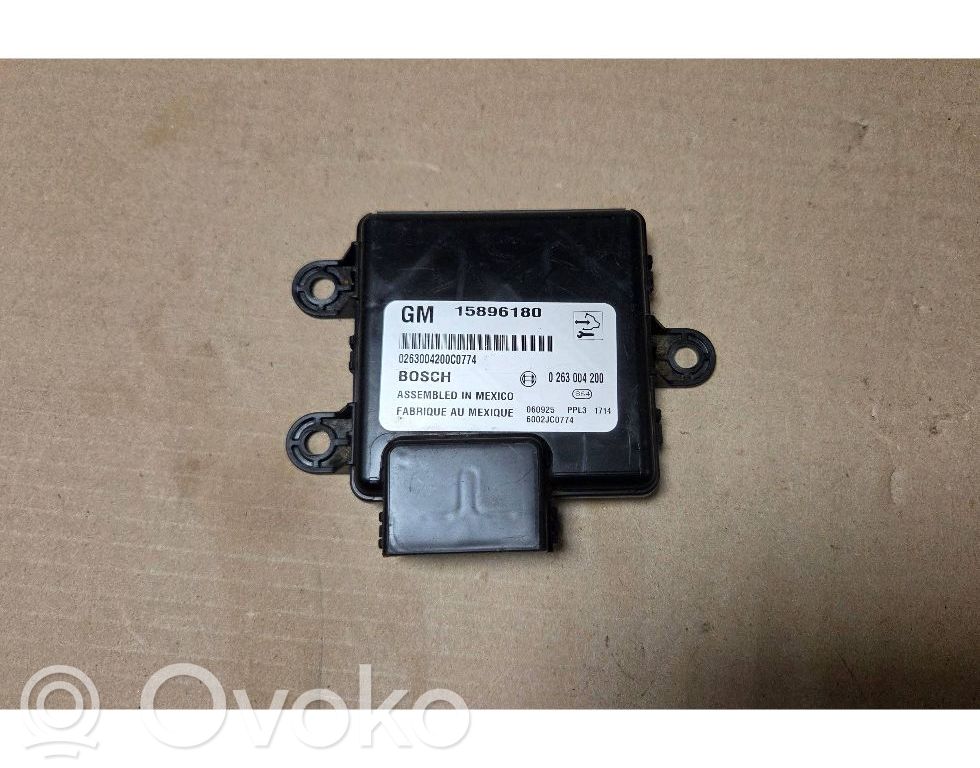 Sterownik / Moduł parkowania PDC   15896180