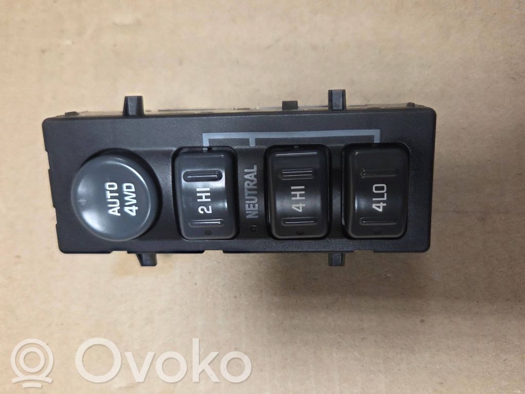 Chevrolet Suburban Differential lock switch 