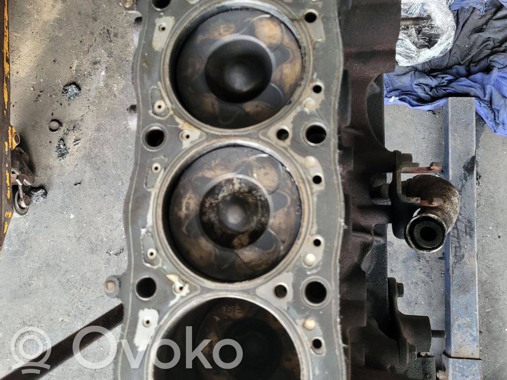 Блок   RHK,10DYWD4052627