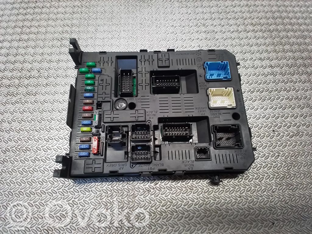 Mukavuusmoduuli   9678476880