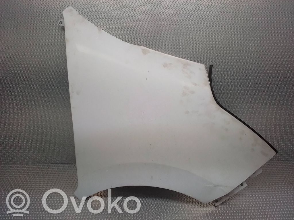 Opel Movano B Fender 