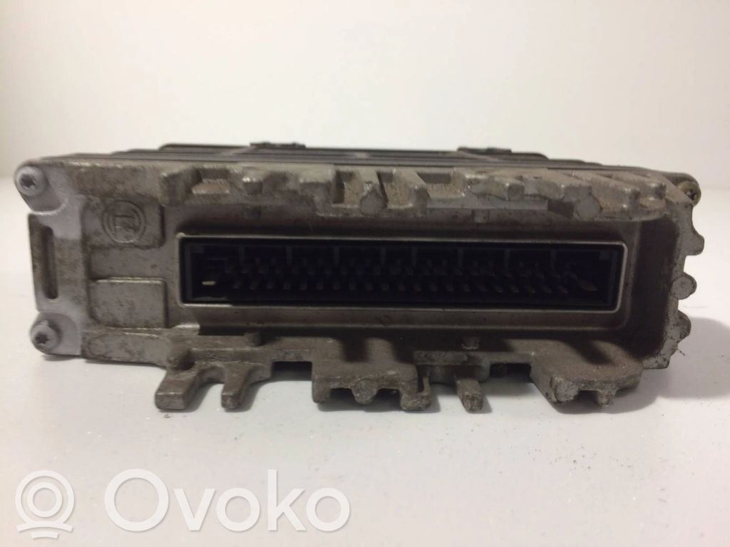 Volkswagen Golf III Sterownik / Moduł ECU 