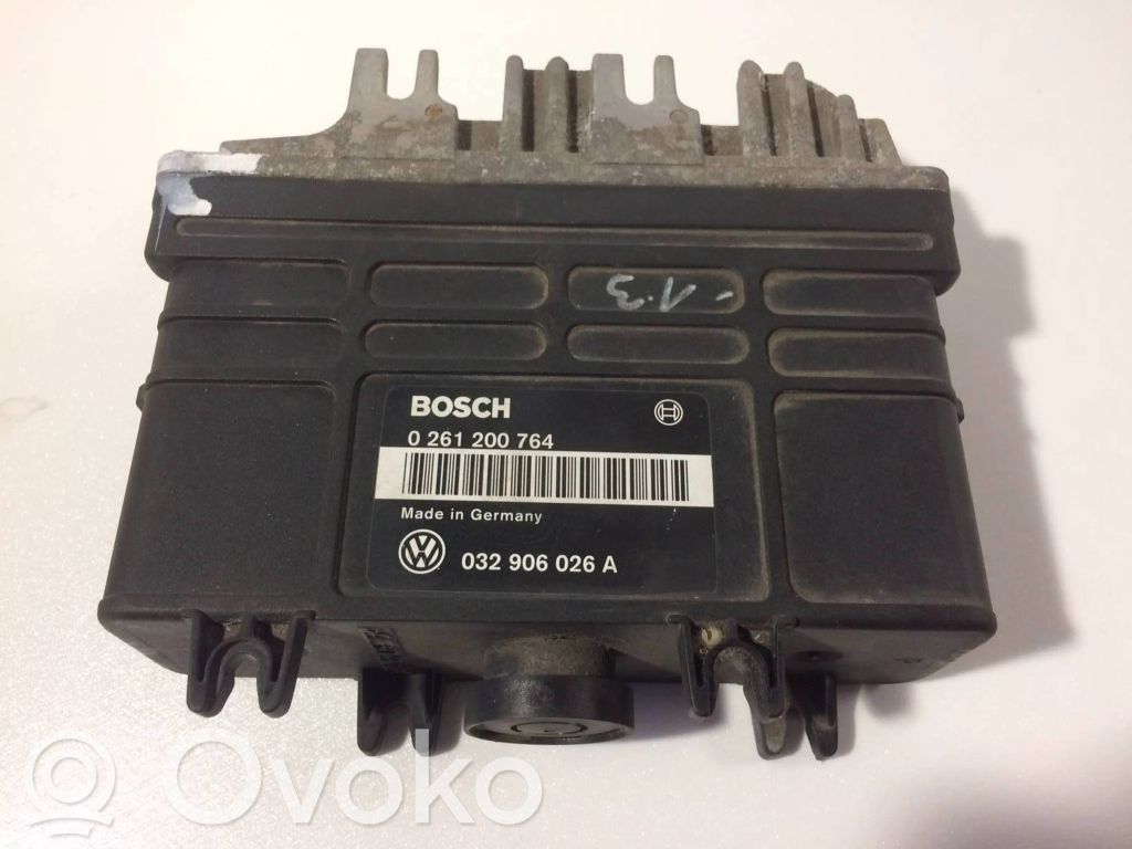 Engine control unit/module   032906026A,0261200764