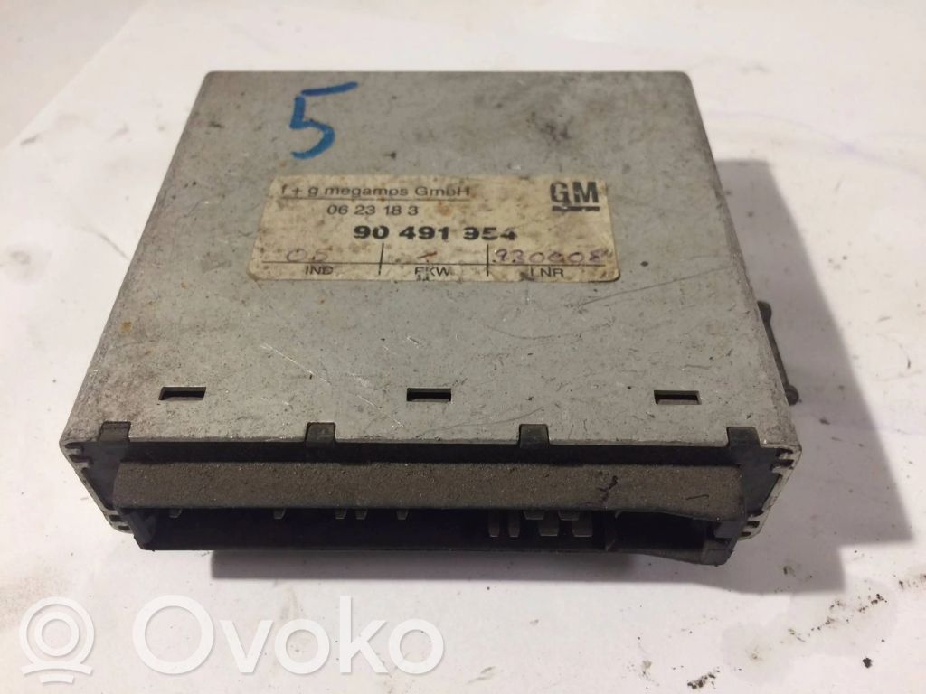 Opel Vectra B Mukavuusmoduuli 