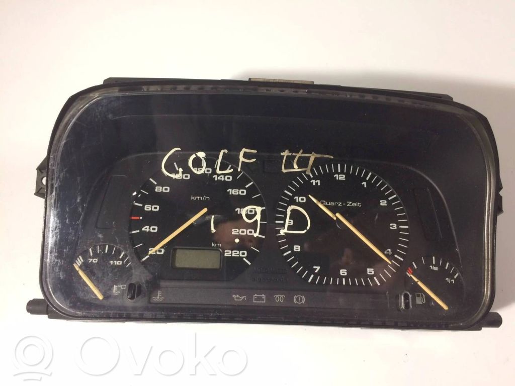 Volkswagen Golf III Nopeusmittari (mittaristo) 
