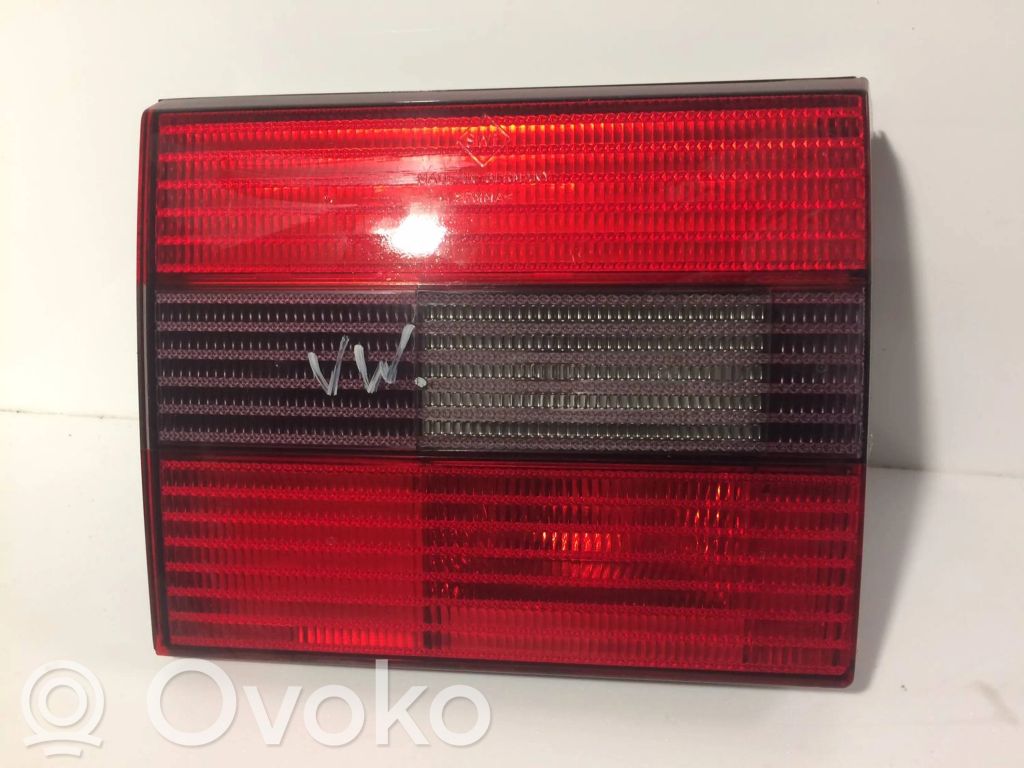Volkswagen PASSAT B4 Takaluukun takavalot 
