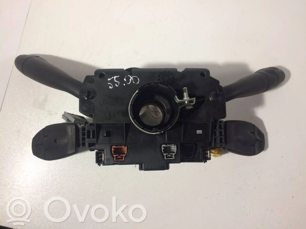 Peugeot 607 Interruptor/palanca de limpiador de luz de giro 