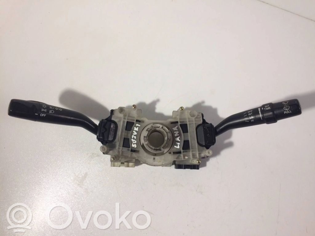 Suzuki Liana Interruptor de control multifunción 
