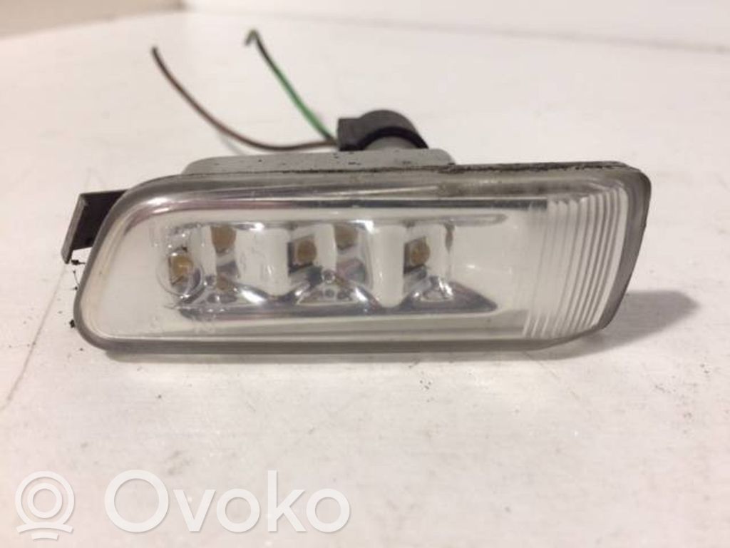 Audi A8 S8 D3 4E Seitenblinker 