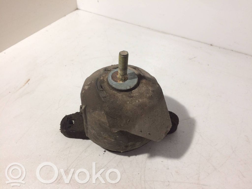 Audi A8 S8 D3 4E Dzinēja spilvens 