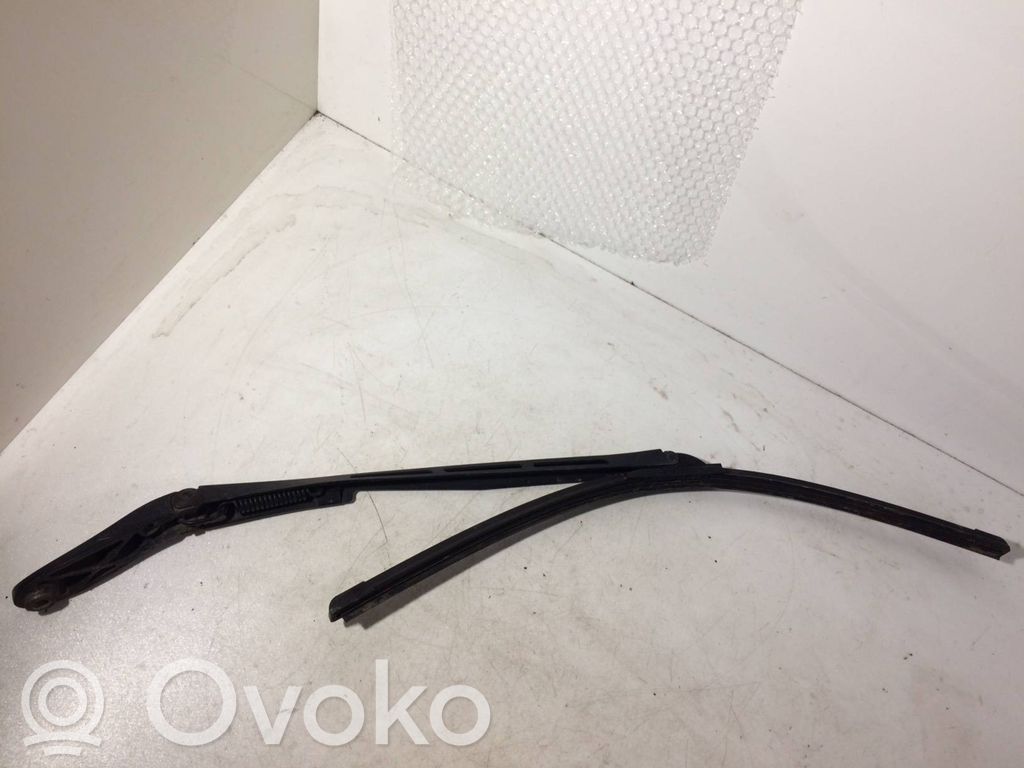 Audi A8 S8 D3 4E Wischerarm vorne 