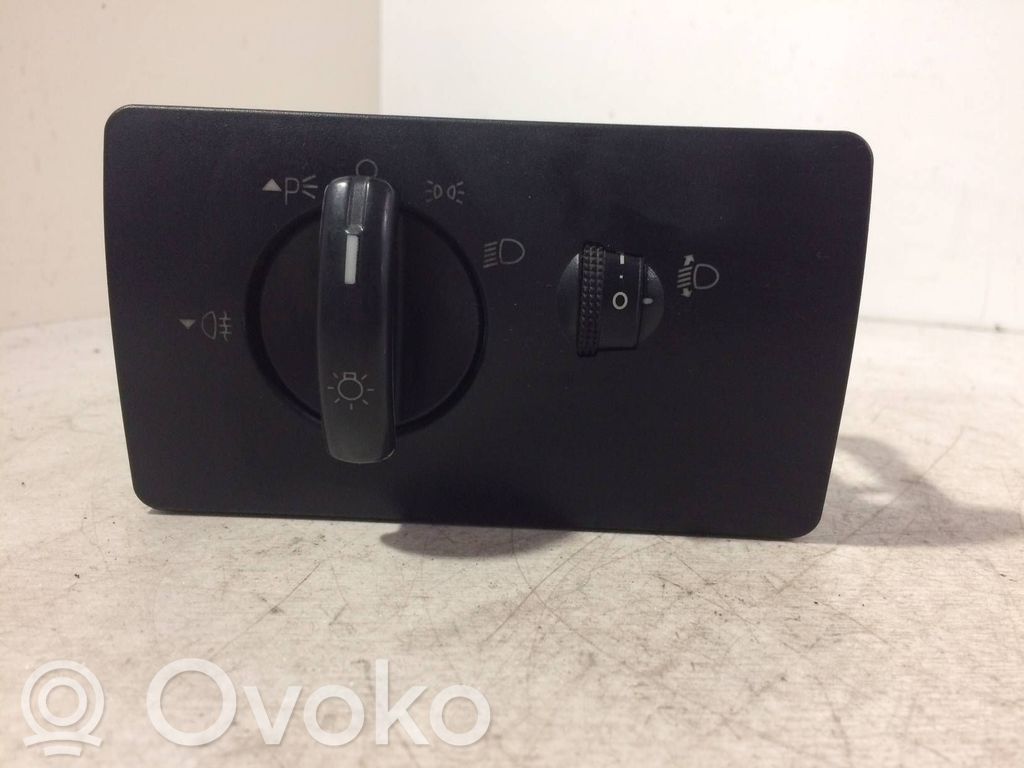 Ford Mondeo Mk III Light switch 