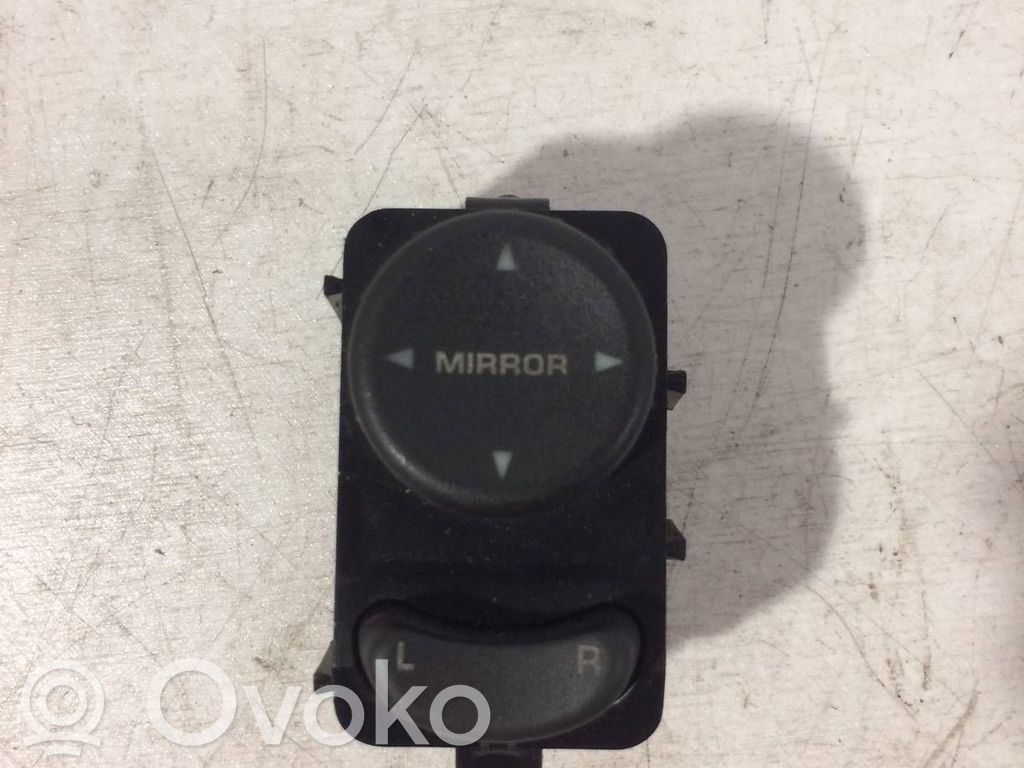 Chrysler Voyager Wing mirror switch 