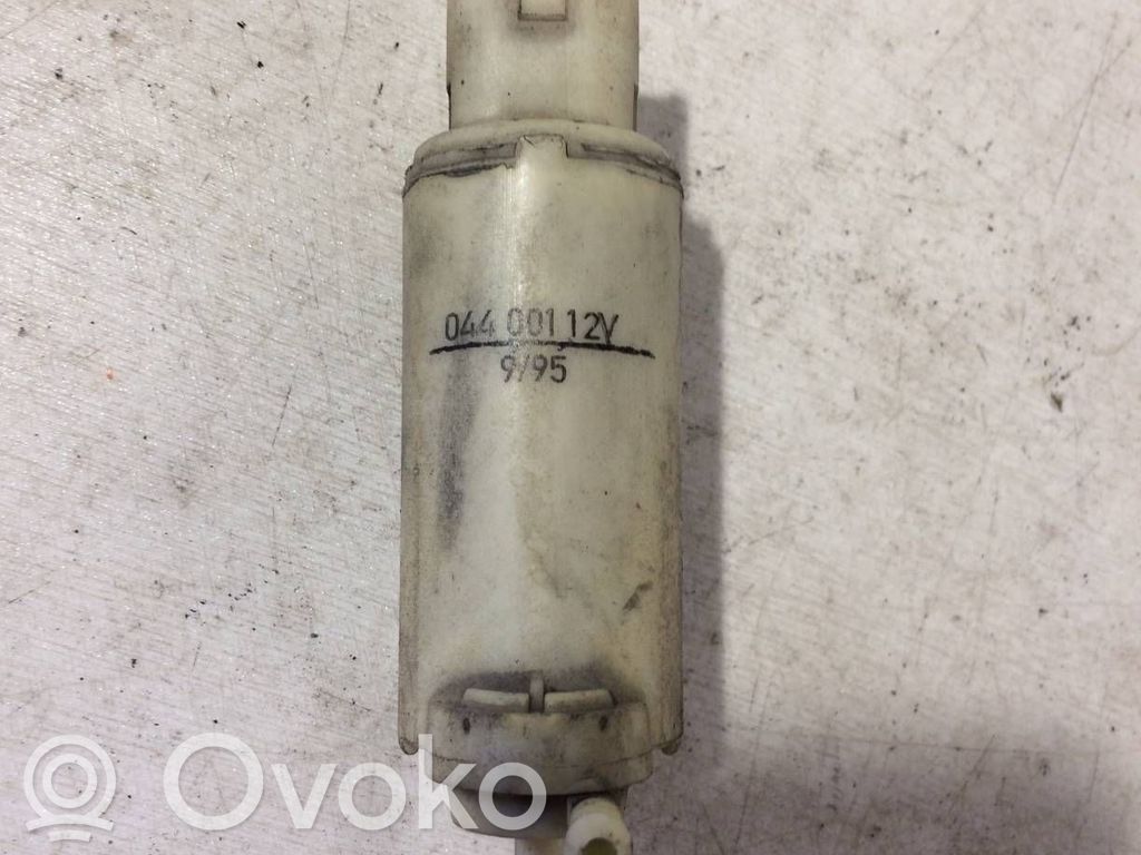 Volvo 850 Windscreen/windshield washer pump 