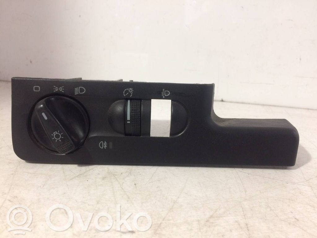 Volkswagen PASSAT B4 Interruptor de luz 