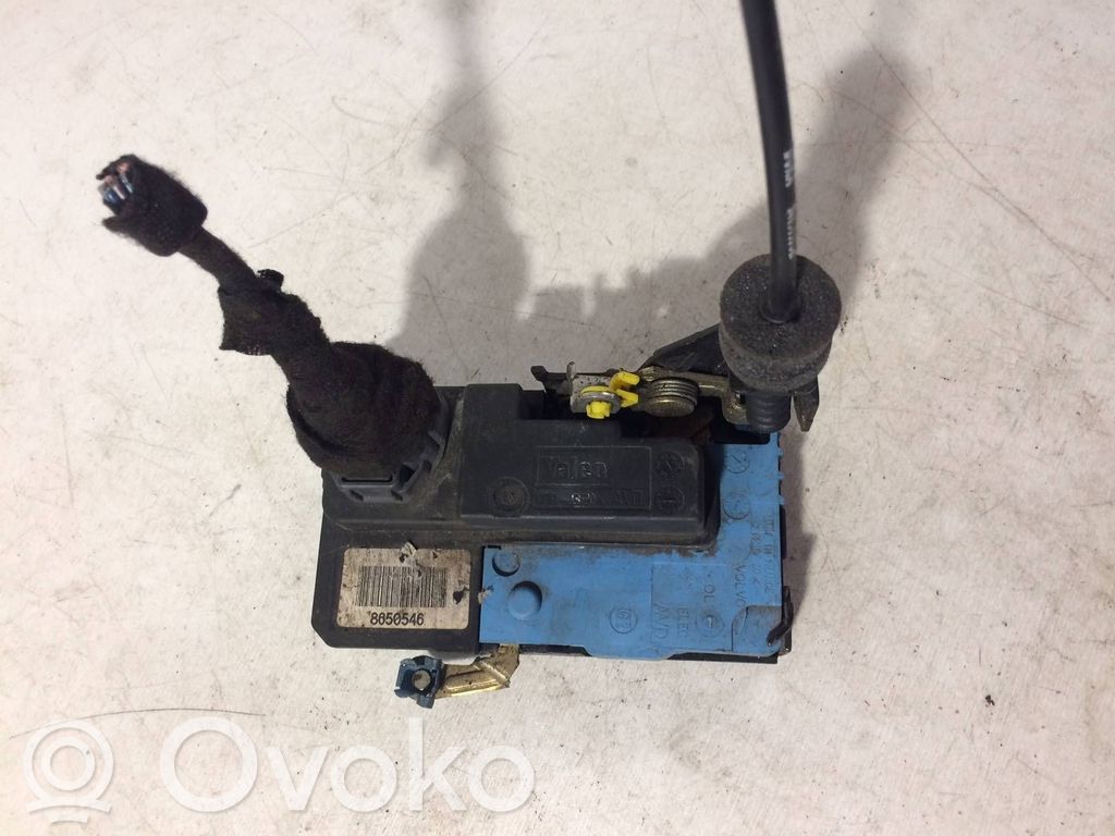 Volvo XC90 Front door lock 
