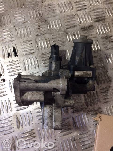 Oil filter mounting bracket   5524869,70503103