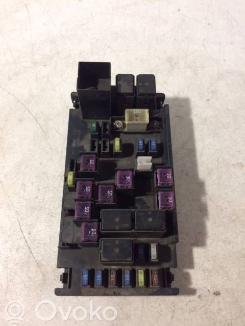 Módulo de fusible   82231XA04A