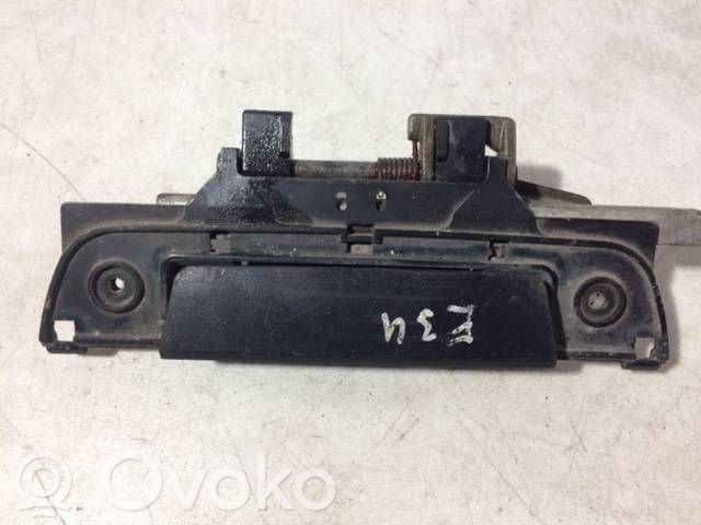 BMW 5 E34 Etuoven ulkokahva 