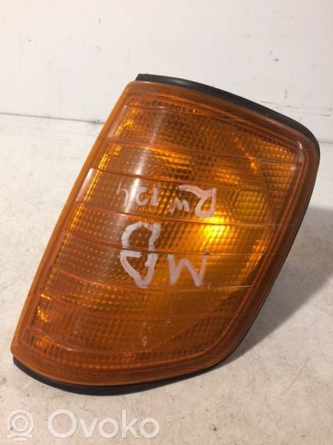 Mercedes-Benz E W124 Frontblinker 