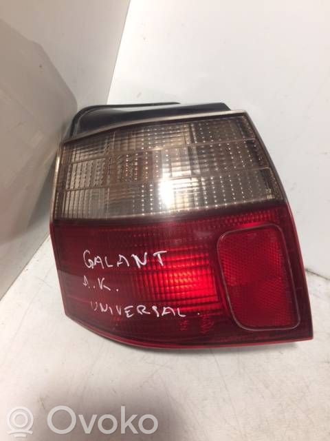 Mitsubishi Galant Luci posteriori 