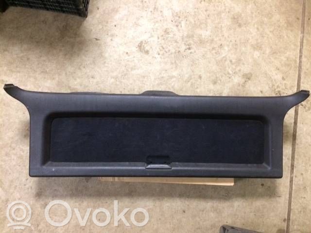 Audi 100 S4 C4 Osłona tylnej klapy 