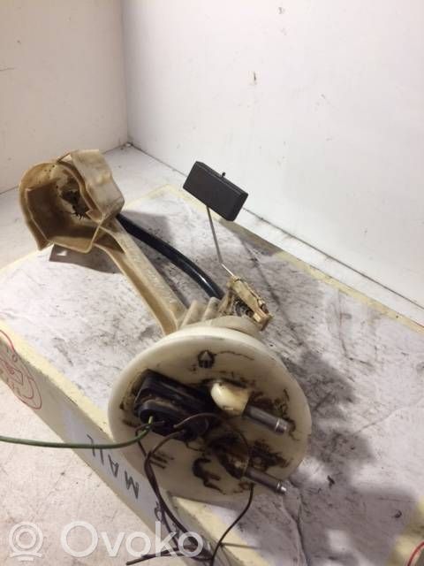 Volkswagen PASSAT B5 Senzor nivel combustibil 