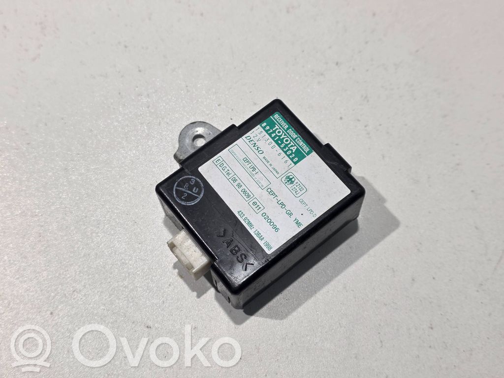 Lexus IS 200-300 Door control unit/module 