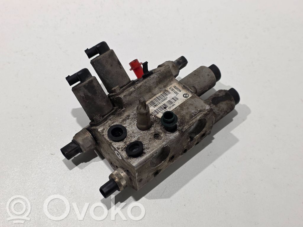 BMW 5 E60 E61 Aktyvaus stabilizatoriaus valdymo/ vožtuvų blokas 