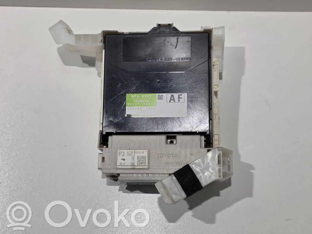 Lexus CT 200H Module de contrôle carrosserie centrale 
