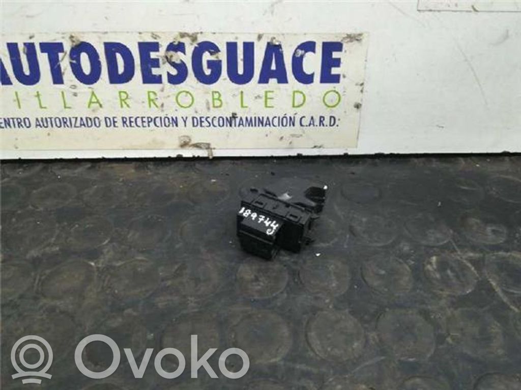 Interruptor del elevalunas eléctrico