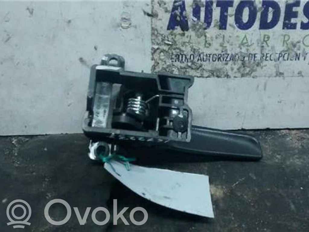 KIA Venga Manecilla interna puerta delantera 