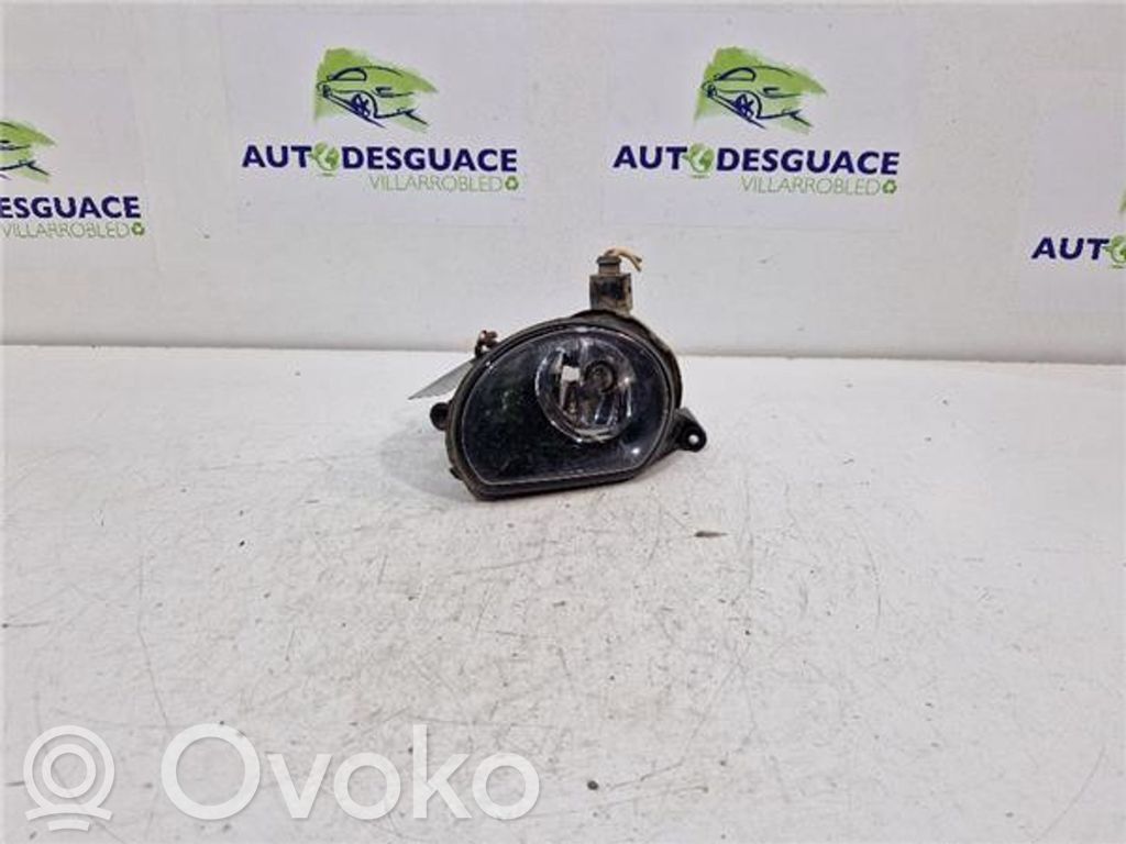 Proiector ceață   8P0941700A