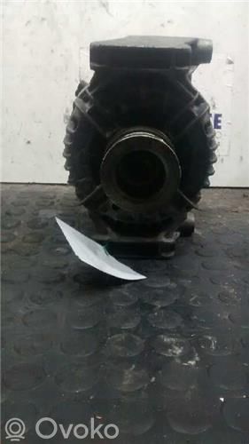 Opel Astra G Alternador 