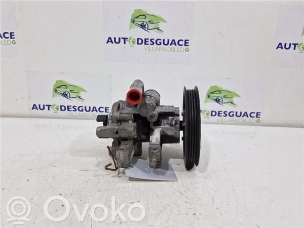 Ohjaustehostimen pumppu   6C113A674AA