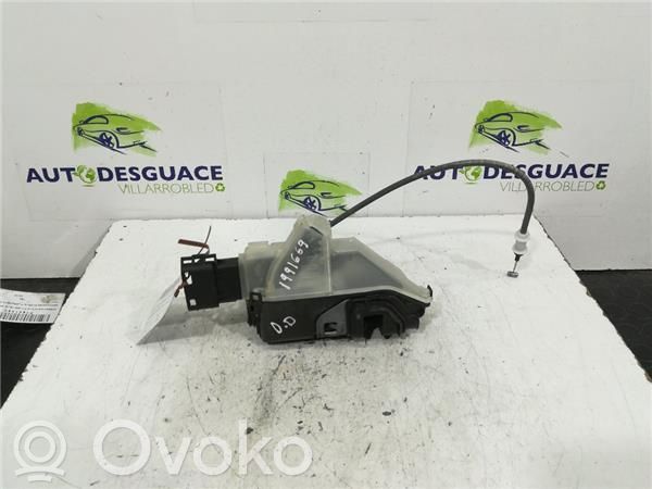 Cerradura de puerta delantera   84140